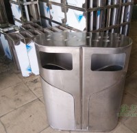 側開門分類垃圾桶半成品圖