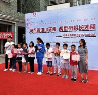 8歲娃娃 教你如何垃圾分類