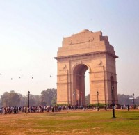 印度首都：街道幾乎見不到環保分類垃圾桶，垃圾堆17層樓高