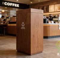 方寸之間的溫度商用轉木紋不銹鋼垃圾桶的定制美學