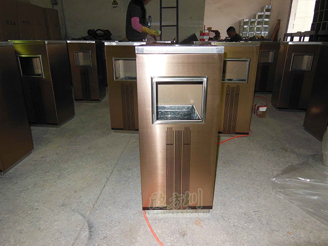 方形不銹鋼垃圾桶