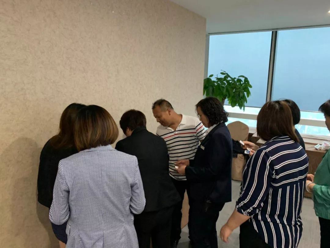 上海恒隆廣場垃圾分類專題培訓(xùn)交流會(huì)