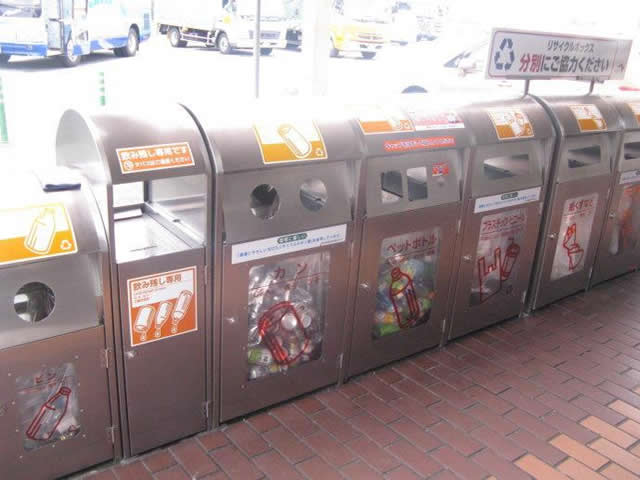 日本礦泉水瓶垃圾分類圖片