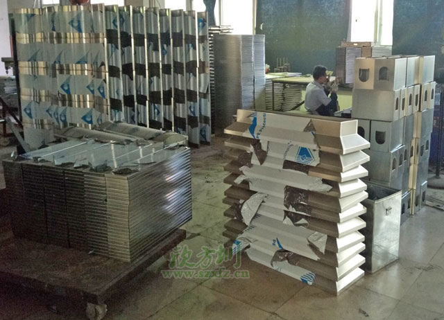 不銹鋼分類垃圾桶生產(chǎn)組裝圖